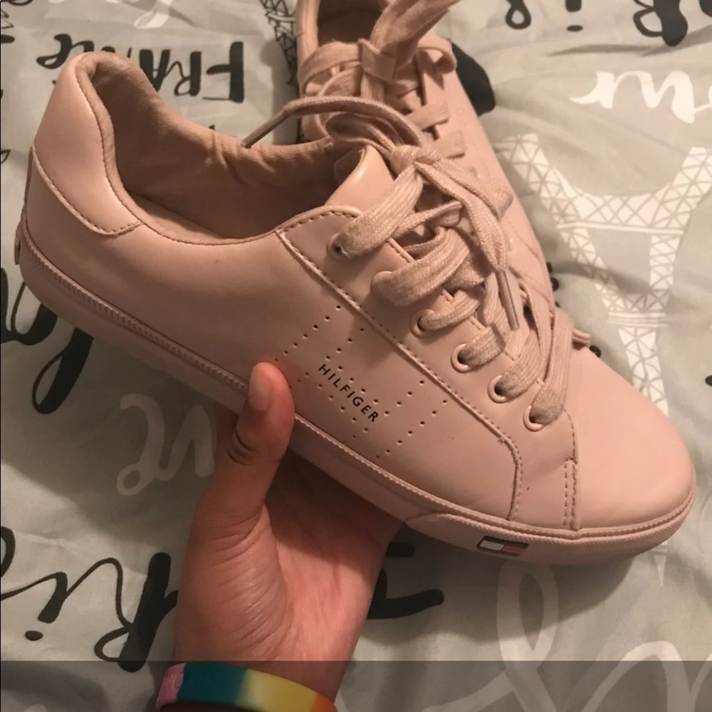 Tommy Hilfiger